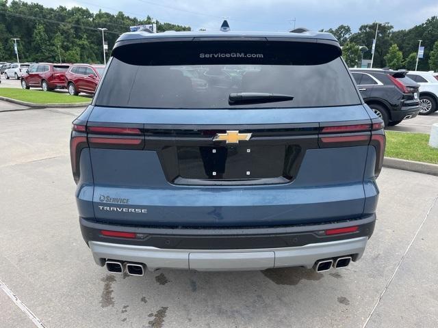 new 2025 Chevrolet Traverse car, priced at $42,594