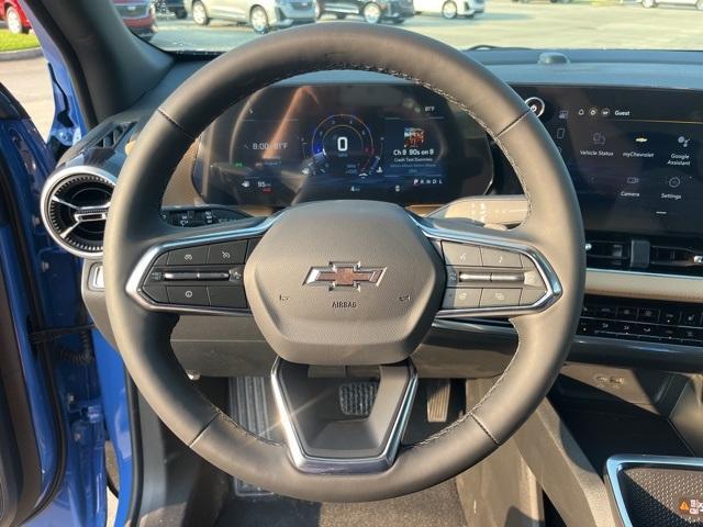 new 2026 Chevrolet Equinox car, priced at $33,315