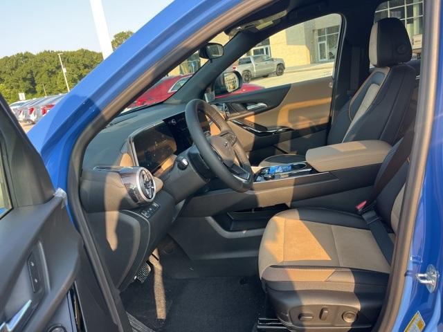 new 2026 Chevrolet Equinox car, priced at $33,315