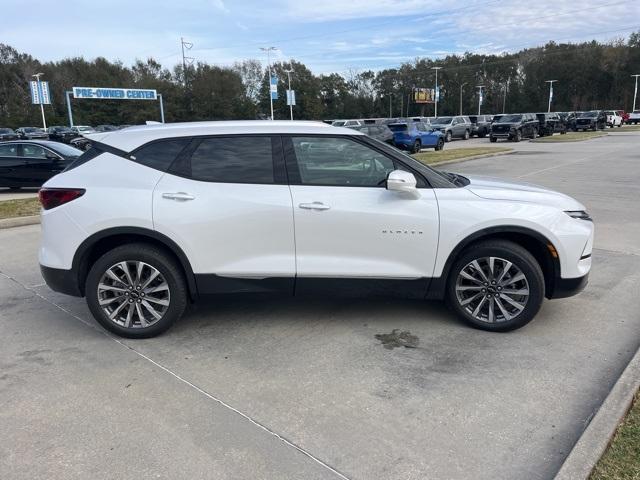 new 2025 Chevrolet Blazer car, priced at $45,110