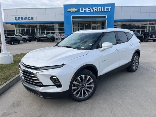 new 2025 Chevrolet Blazer car, priced at $45,110