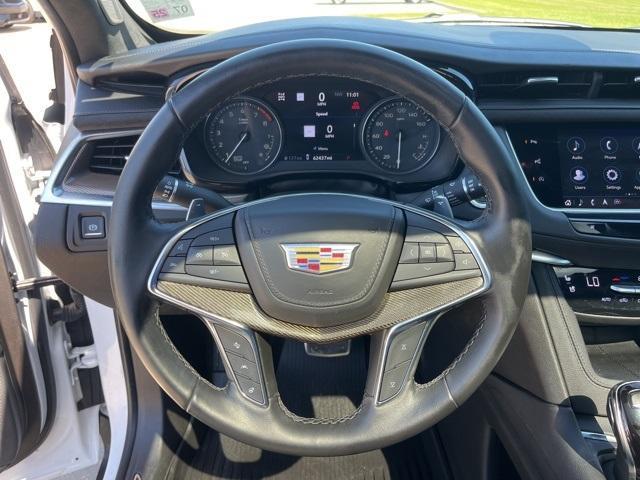 used 2021 Cadillac XT5 car, priced at $29,990