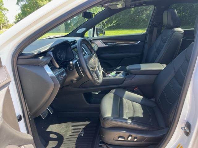 used 2021 Cadillac XT5 car, priced at $29,990