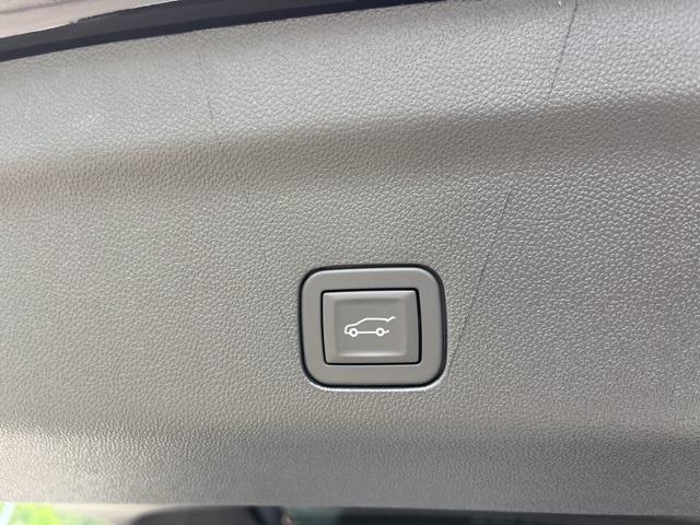 new 2025 Chevrolet Tahoe car, priced at $69,844
