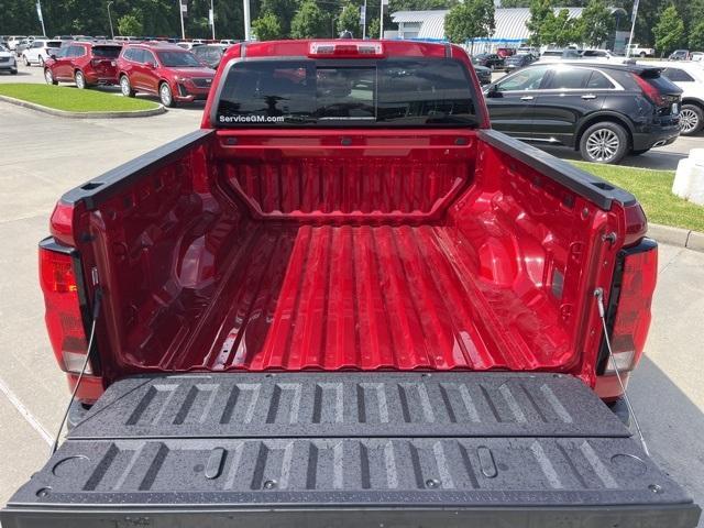 new 2025 Chevrolet Colorado car, priced at $33,684
