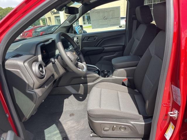 new 2025 Chevrolet Colorado car, priced at $33,684