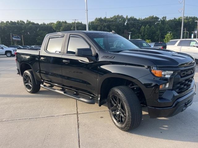 used 2024 Chevrolet Silverado 1500 car, priced at $43,990