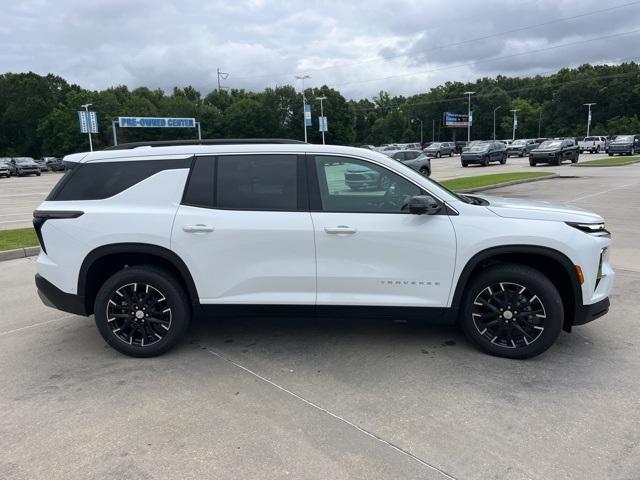 new 2025 Chevrolet Traverse car, priced at $50,029