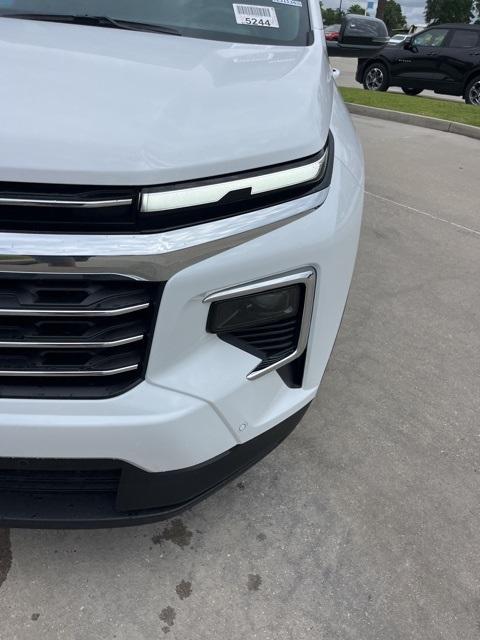 new 2025 Chevrolet Traverse car, priced at $50,029