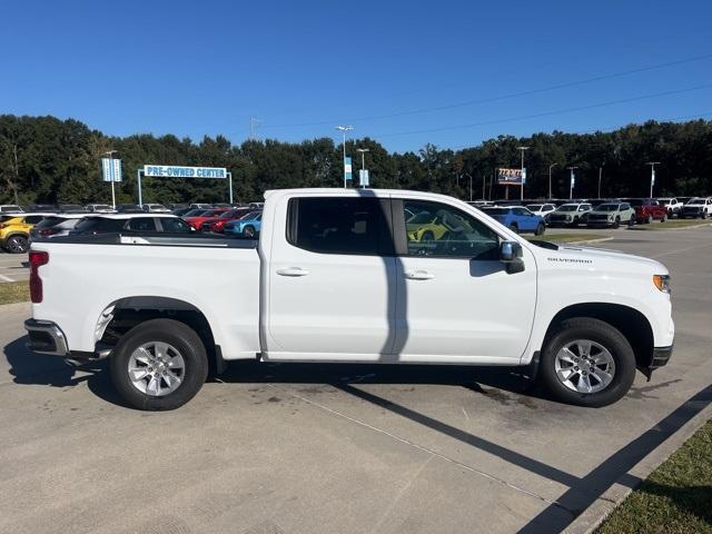 new 2025 Chevrolet Silverado 1500 car, priced at $46,570