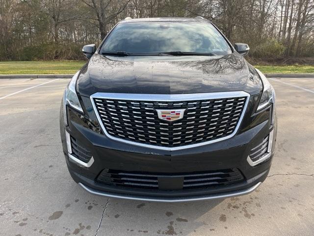 new 2025 Cadillac XT5 car, priced at $55,585