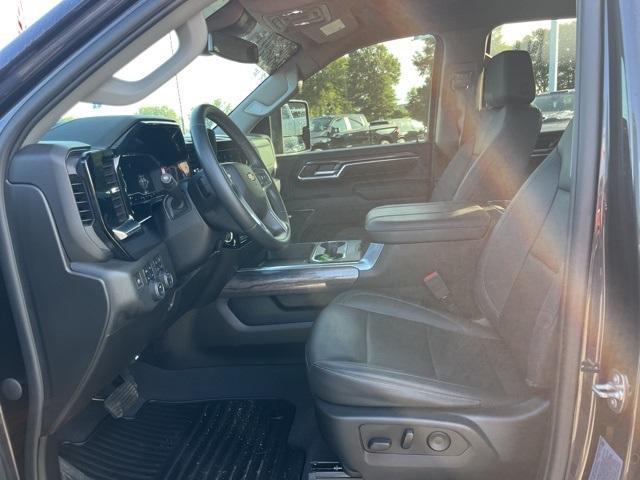 used 2024 Chevrolet Silverado 2500 car, priced at $59,990