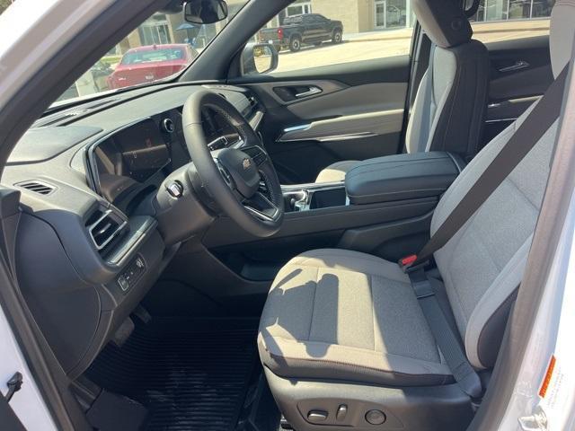 new 2026 Chevrolet Traverse car, priced at $43,009