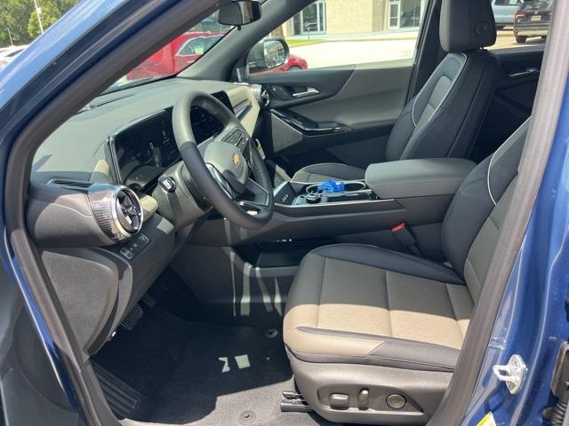 new 2026 Chevrolet Equinox car, priced at $32,465