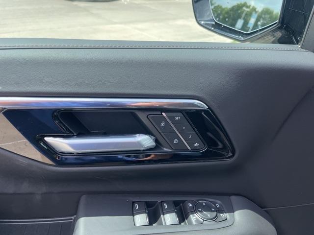 new 2025 Chevrolet Tahoe car, priced at $84,399