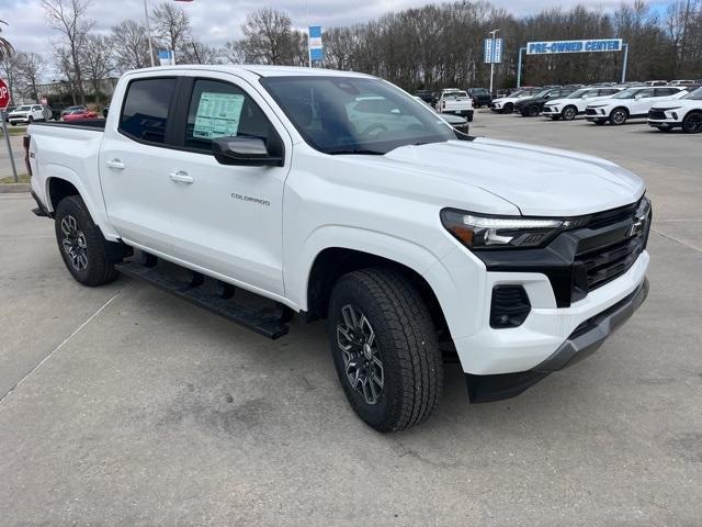 new 2025 Chevrolet Colorado car, priced at $43,140