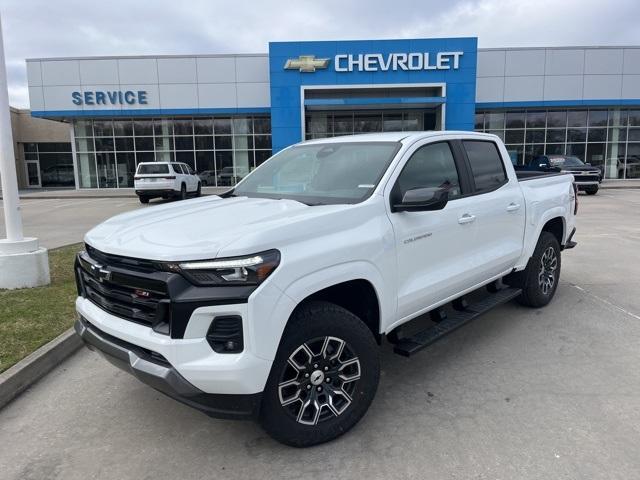 new 2025 Chevrolet Colorado car, priced at $43,140