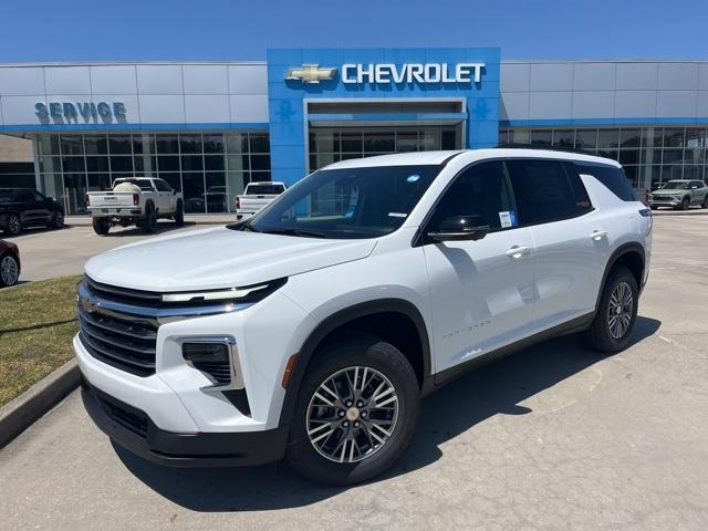 new 2026 Chevrolet Traverse car, priced at $43,239