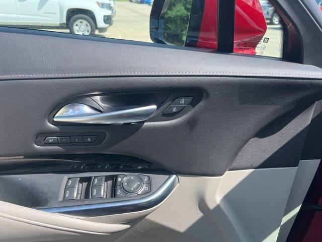 used 2021 Cadillac XT4 car, priced at $27,990