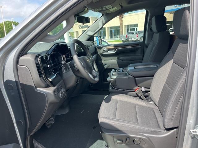new 2025 Chevrolet Silverado 1500 car, priced at $43,369