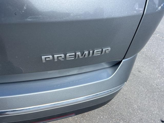 used 2023 Chevrolet Traverse car, priced at $36,490