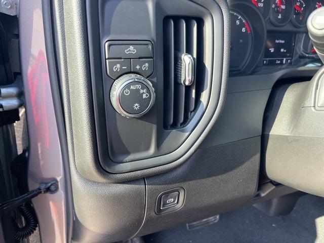 new 2026 Chevrolet Silverado 1500 car, priced at $39,084