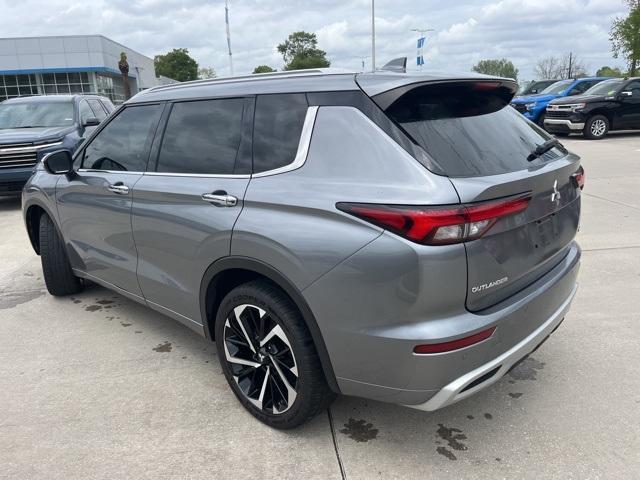 used 2023 Mitsubishi Outlander car