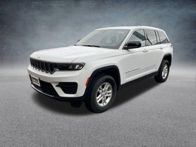 used 2023 Jeep Grand Cherokee car, priced at $29,406