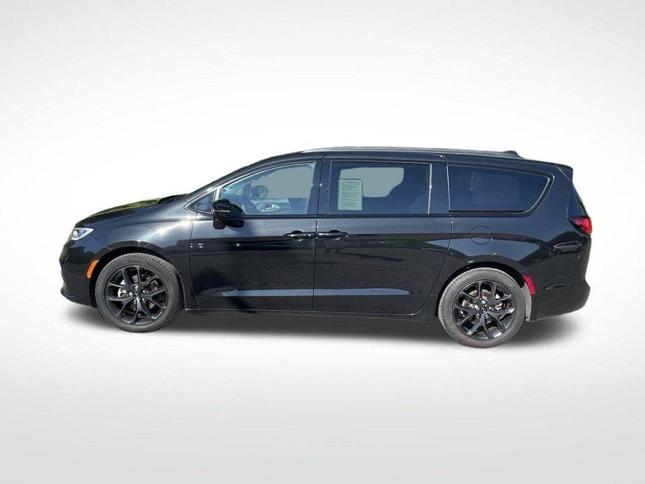 used 2023 Chrysler Pacifica car, priced at $39,788