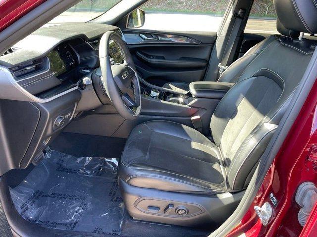 used 2023 Jeep Grand Cherokee car, priced at $33,998