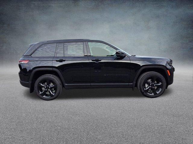 new 2025 Jeep Grand Cherokee car