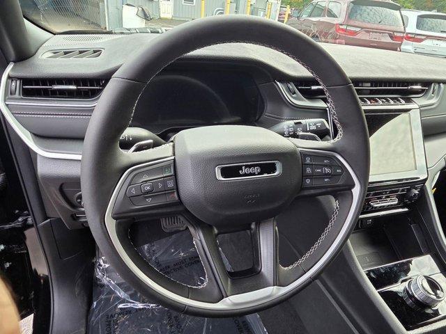 new 2025 Jeep Grand Cherokee car