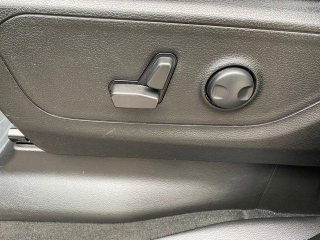 used 2022 Ram 1500 car, priced at $33,803