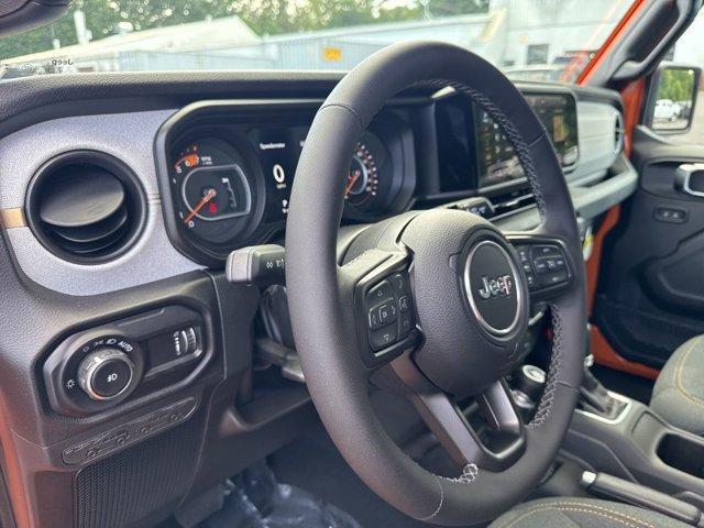 new 2025 Jeep Wrangler car, priced at $51,359
