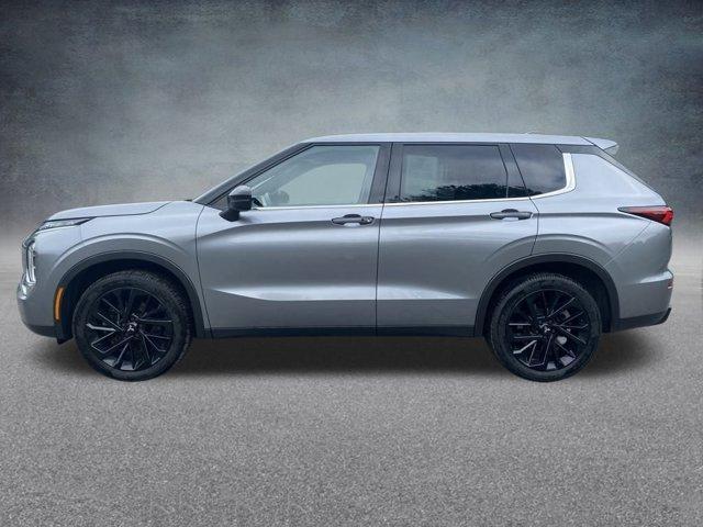 used 2022 Mitsubishi Outlander car, priced at $23,395