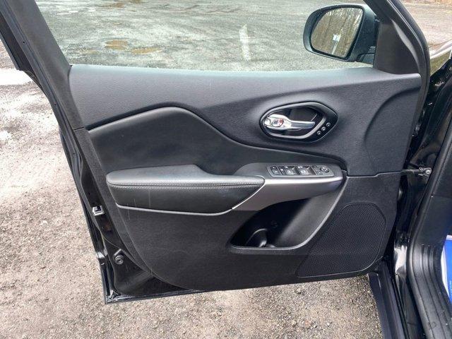 used 2022 Jeep Cherokee car, priced at $28,865