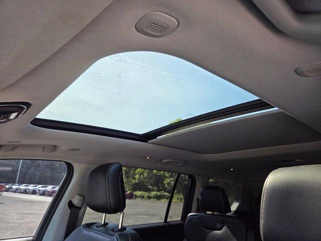 used 2022 Jeep Grand Cherokee L car, priced at $35,998