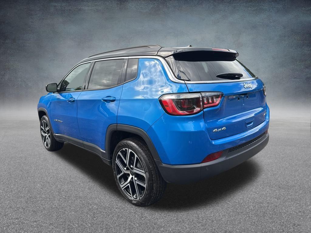 new 2025 Jeep Compass car, priced at $35,085