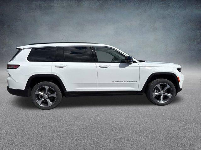 new 2025 Jeep Grand Cherokee L car, priced at $56,914