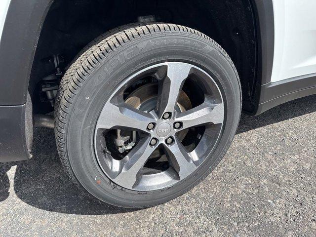 new 2025 Jeep Grand Cherokee L car, priced at $56,914
