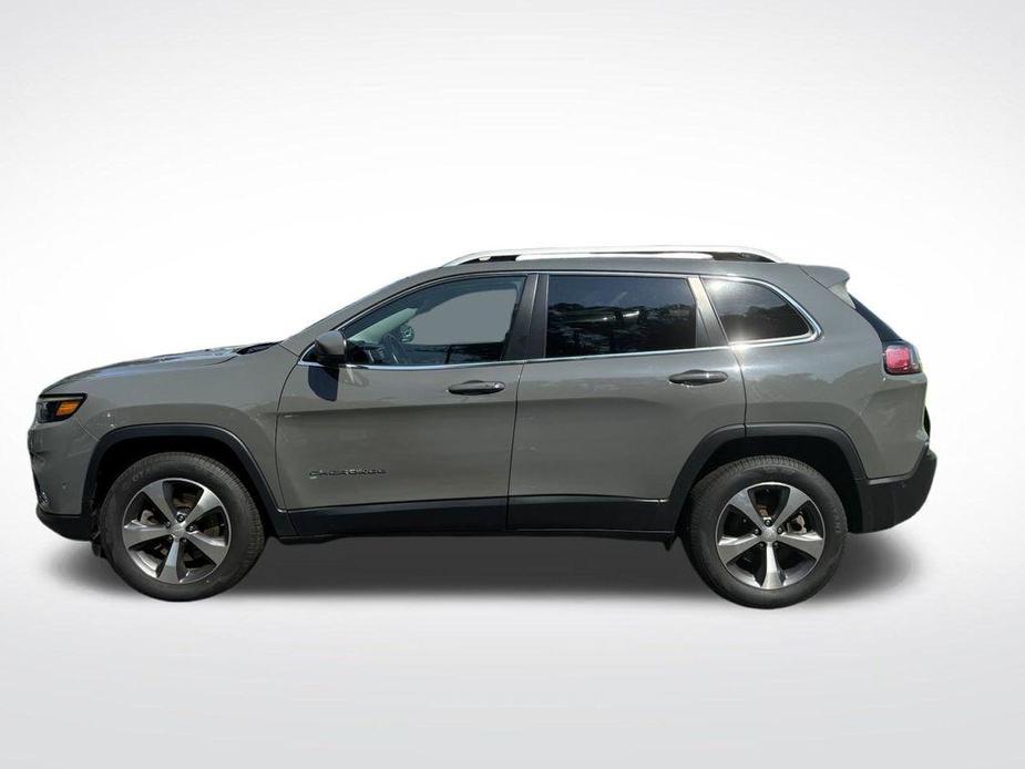 used 2021 Jeep Cherokee car, priced at $24,395