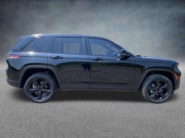 used 2023 Jeep Grand Cherokee car, priced at $32,765
