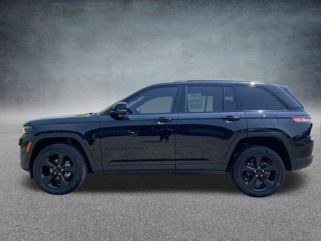 used 2023 Jeep Grand Cherokee car, priced at $33,381