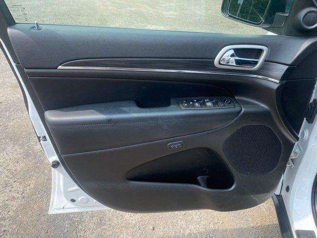 used 2021 Jeep Grand Cherokee car, priced at $27,778