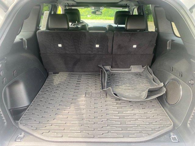 used 2021 Jeep Grand Cherokee car, priced at $27,778