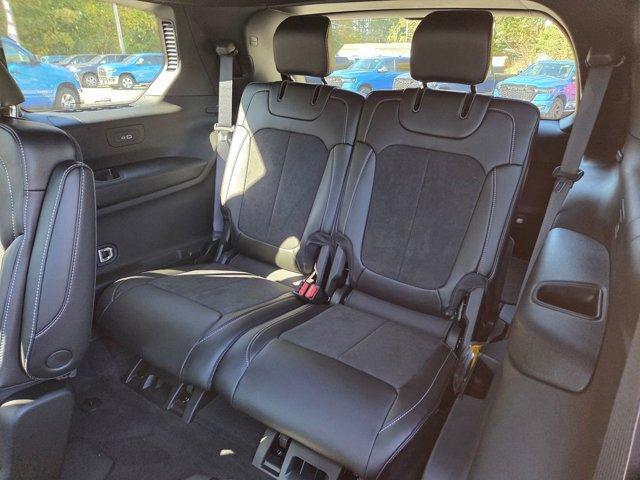 new 2025 Jeep Grand Cherokee L car