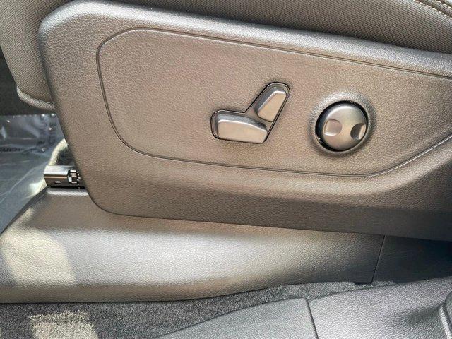 new 2025 Ram 1500 car