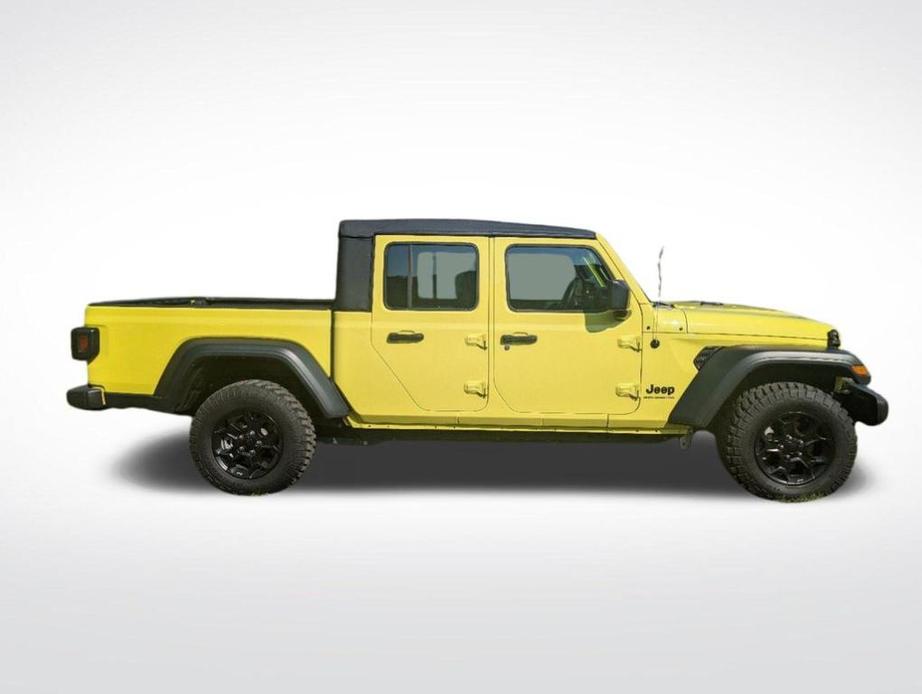 used 2023 Jeep Gladiator car, priced at $34,561