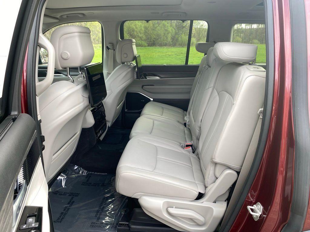 used 2024 Jeep Wagoneer car, priced at $71,998