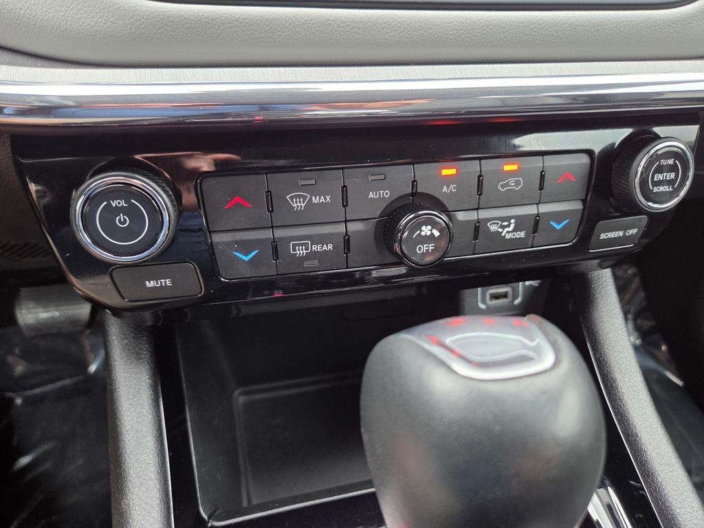 used 2022 Jeep Compass car, priced at $24,230